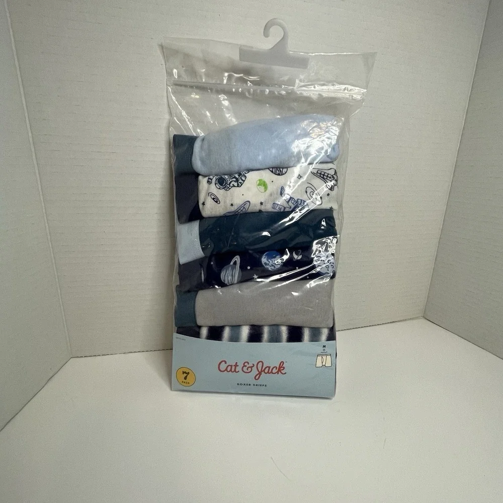 Cat & Jack Space Solids Boxer Briefs 7 Pack Boys Youth Size M (8) Underwear
